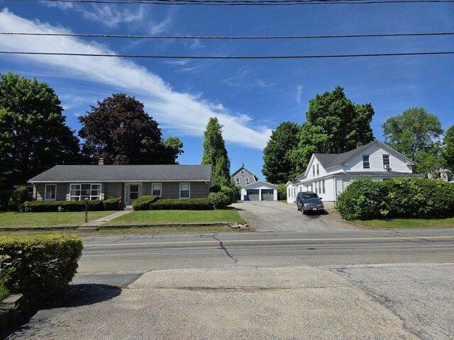 9 bedroom, Webster MA 01570 104760563