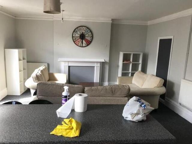 9 Bedroom Terraced House For Rent In Leamington Spa, Warwickshire