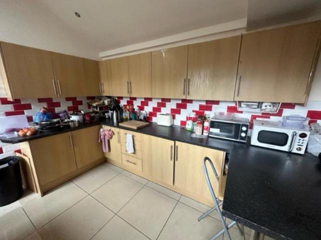 9 bedroom terraced house for sale