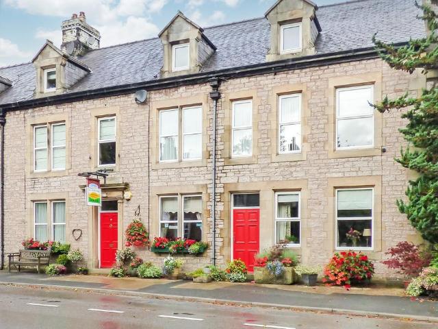 9 bedroom terraced house for sale