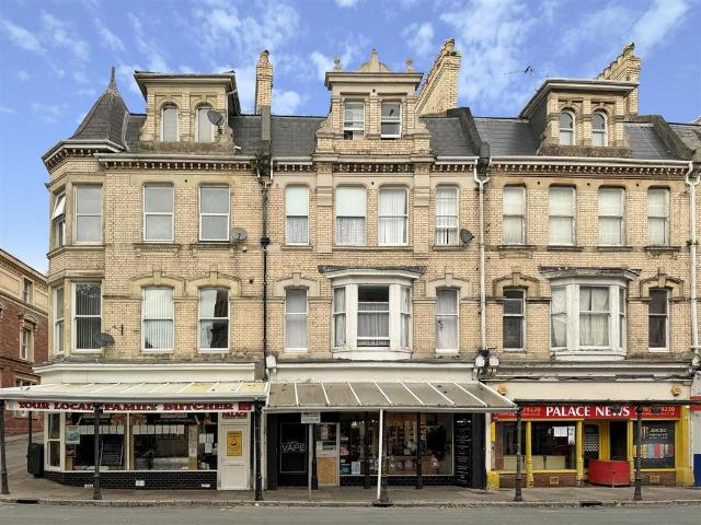 9 bedroom terraced house for sale