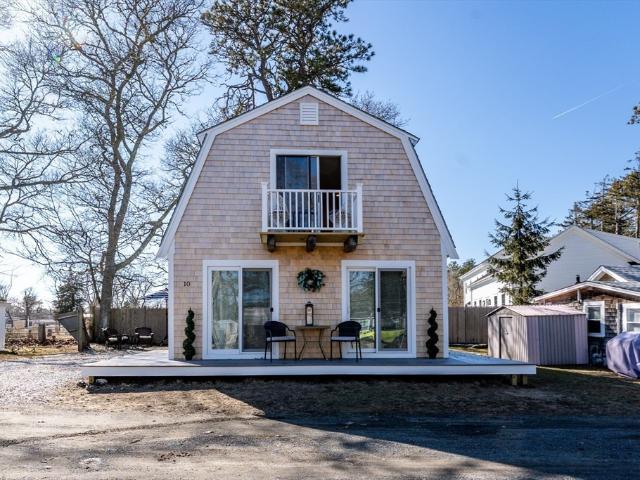 9 Bells Neck Rd # 10