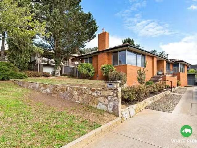 9 Bendora Avenue, Crestwood, NSW 2620