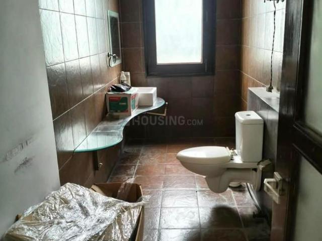 9 BHK Villa in Sector 99 for rent Noida. The reference number is 21304759