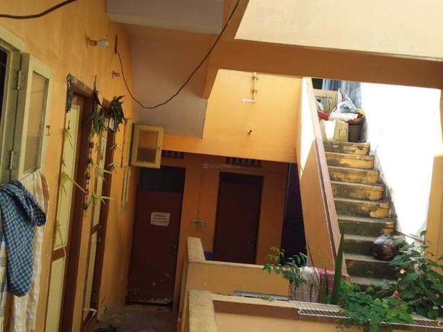 9 BHK Independent House in Tiruvottiyur for resale Chennai. The reference number is 8242893