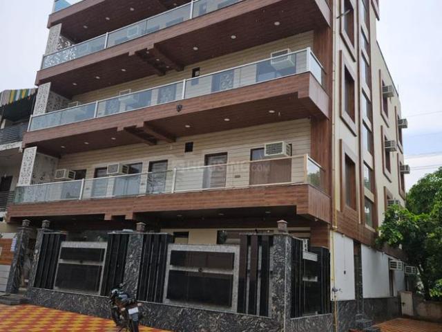 9 BHK Independent House in Gamma II for resale Greater Noida. The reference number is 20222746