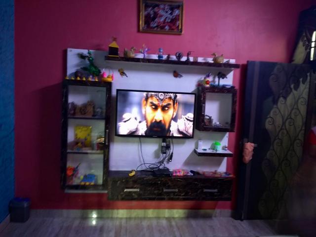 9 BHK Independent House in Haiderpur for resale New Delhi. The reference number is 6586741