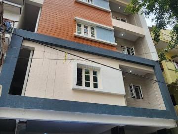 9 BHK Independent House in HSR Layout for resale Bengaluru. The reference number is 18690735