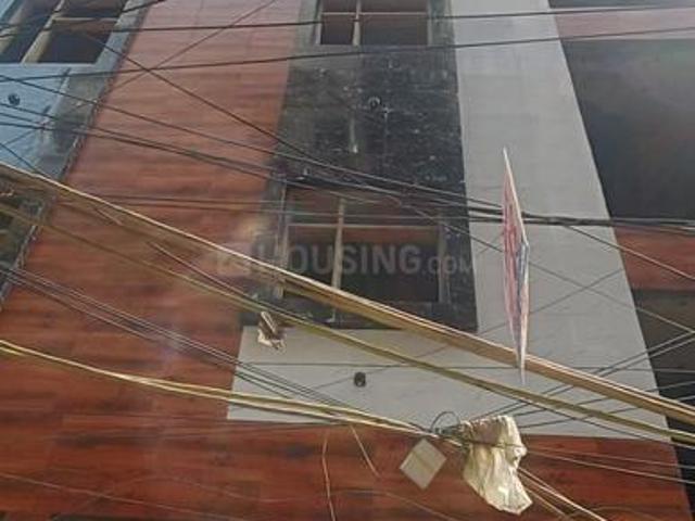 9 BHK Independent House in Laxmi Nagar for resale New Delhi. The reference number is 20790032