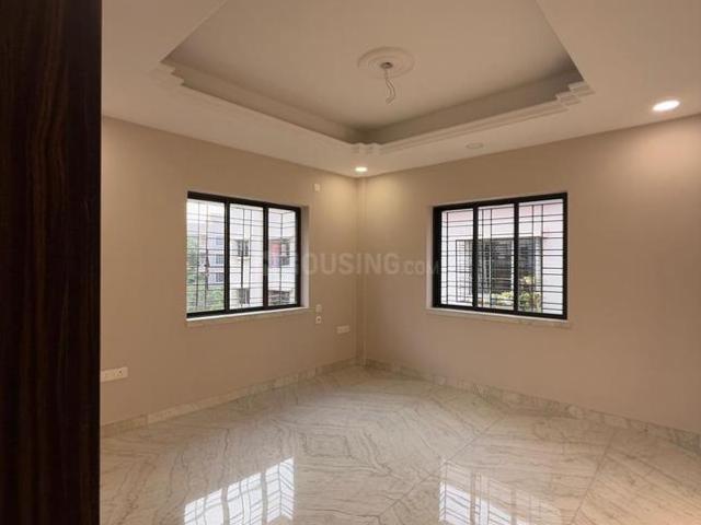9 BHK Independent House in Madurdaha for resale Kolkata. The reference number is 20240683