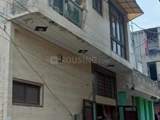 9 BHK Independent House in Najafgarh for resale New Delhi. The reference number is 21136369