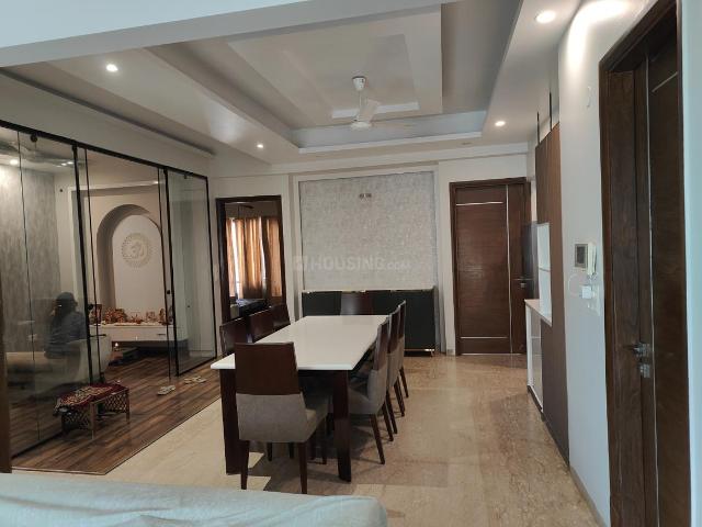 9 BHK Independent House in Sector 31 for resale Gurgaon. The reference number is 20041680