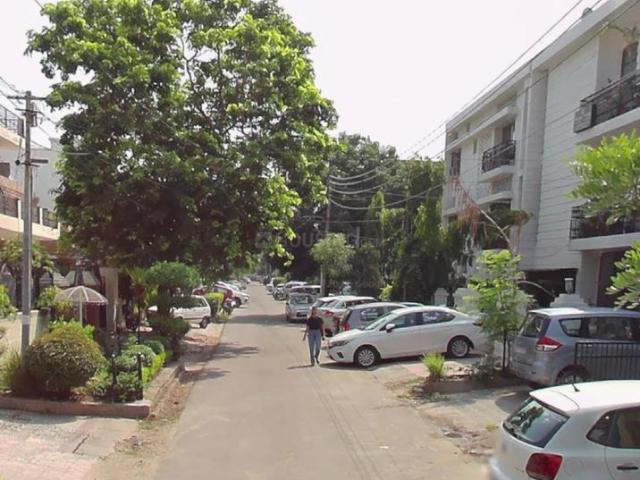 9 BHK Independent House in Sector 36 for resale Chandigarh. The reference number is 19173287