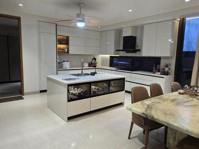 9 BHK Independent House in Sector 37 for resale Chandigarh. The reference number is 20239510