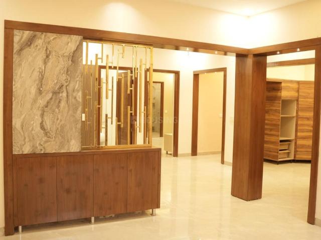 9 BHK Independent House in Sector 37 for resale Chandigarh. The reference number is 21099753