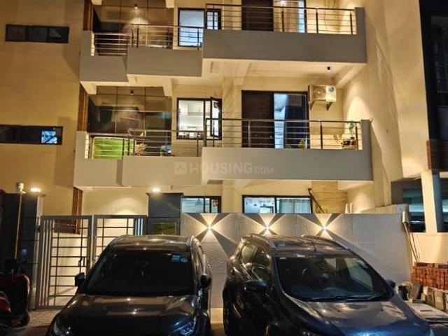 9 BHK Independent House in Sector 48 for resale Gurgaon. The reference number is 20078490