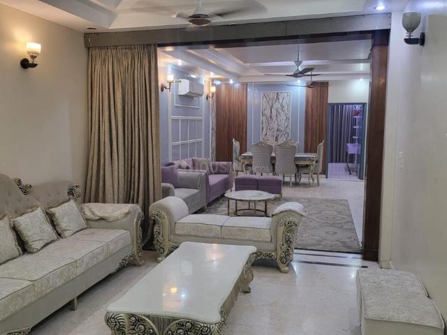 9 BHK Independent House in Sector 50 for rent Noida. The reference number is 20722888