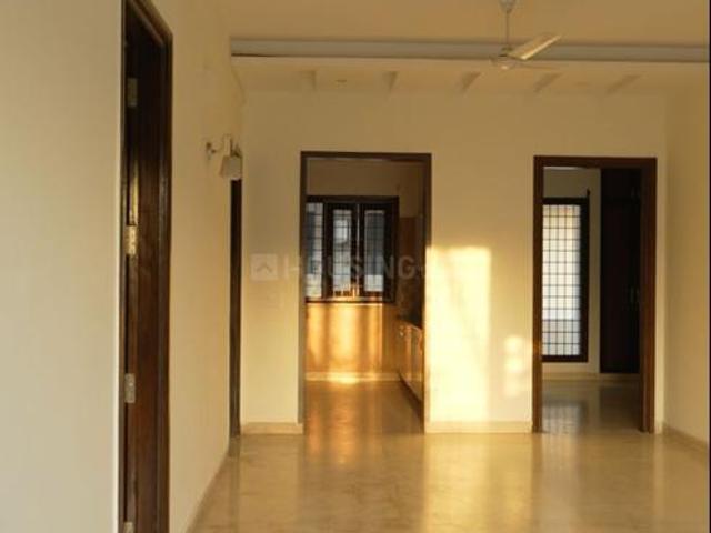 9 BHK Independent House in Sector 52 for resale Gurgaon. The reference number is 20175008