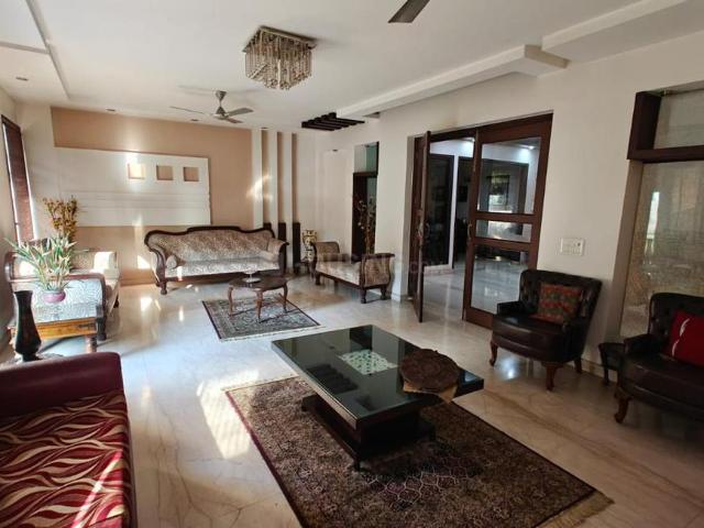 9 BHK Independent House in Sector 52 for resale Gurgaon. The reference number is 20582509