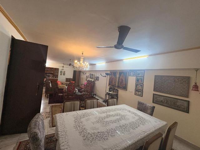9 BHK Independent House in Sector 76 for resale Noida. The reference number is 20231259