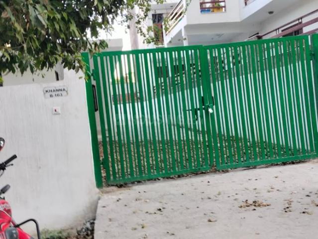 9 BHK Independent House in Sector 99 for resale Noida. The reference number is 20248879