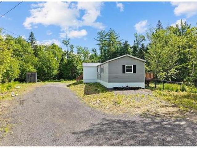 9 Booth Road, Newcastle Creek, NB, E4B 2H9 house for sale | Listing ID NB142151 | Royal LePage