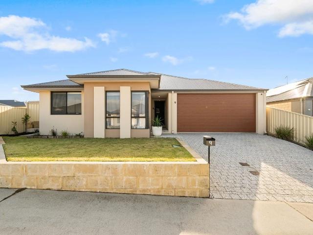 9 Bonnington Loop, MADORA BAY, WA 6210