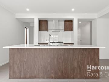9 Borage Street, Mickleham, VIC 3064