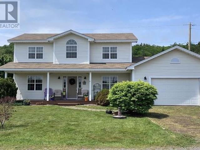 9 Brook Road, Bay Roberts, NL, A0A 1G0 house for sale | Listing ID 1299 | Royal LePage
