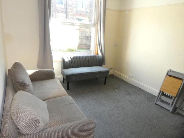 9 Brockley Avenue, Manchester, M14 7BP, United Kingdom | 2 bed townhouse for rent #123424035 | Rentberry