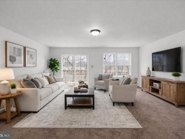 9 Currituck Court