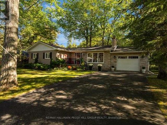 9 Cabell Road, Tiny, ON, L0L 1P1 house for sale | Listing ID S13851 | Royal LePage