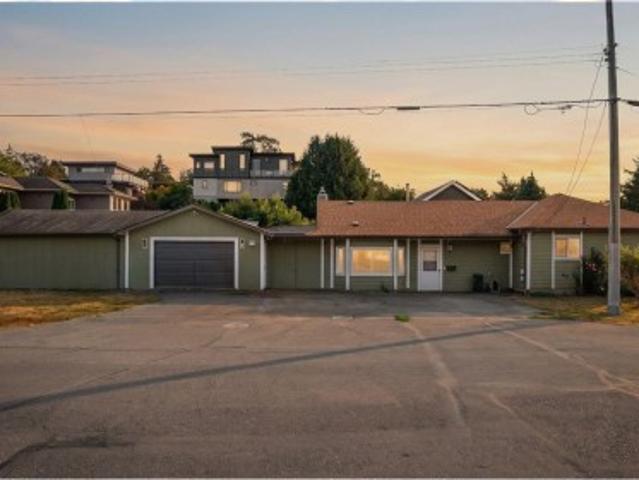 9 Camden Ave, View Royal, BC, V8Z 1P6 house for sale | Listing ID 1045 | Royal LePage