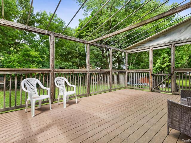 9 Cameo Ridge Road