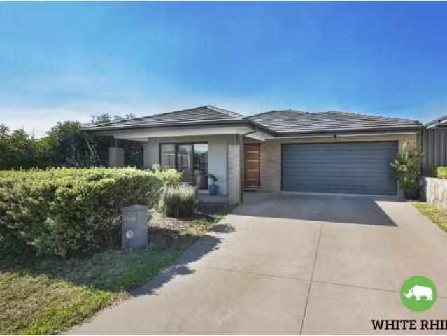 9 Carl Street, Googong House for rent Listed by Rentals Team.