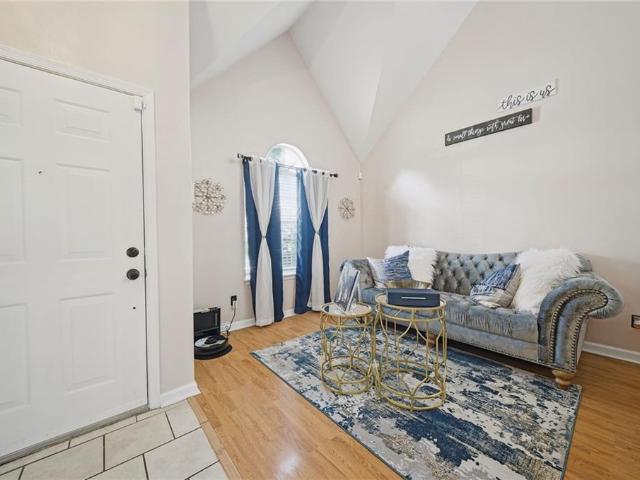 9 Centre Port CIR