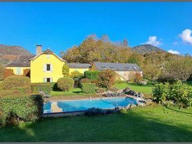 9 chambres, Oloron Aquitaine 64400 100851136
