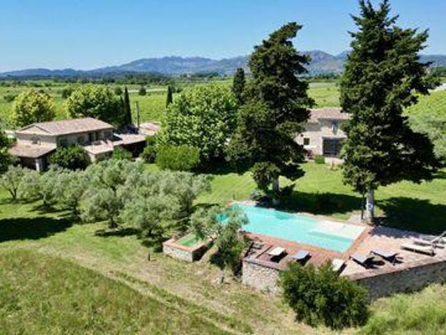 9 chambres, Avignon Provence 84410 103577360