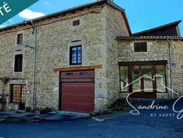 9 chambres, Fournols Auvergne 63980 102888249