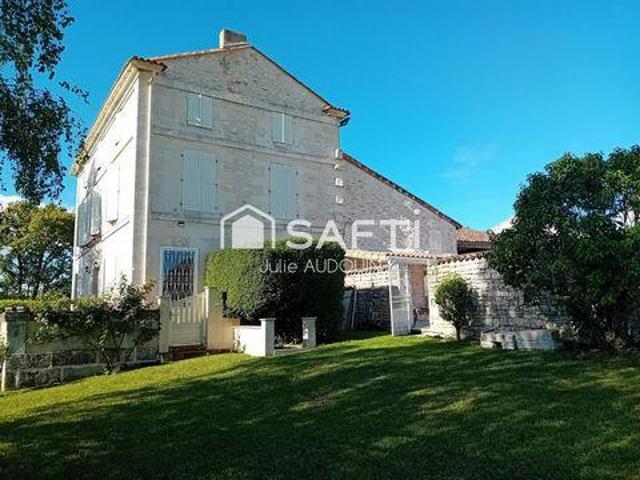 9 chambres, Hiersac Poitou 16290 102251501