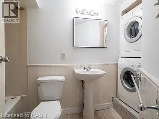 9 CHERRY Road Unit# 2 LOWER, Hamilton, Ontario, L8K3V7
