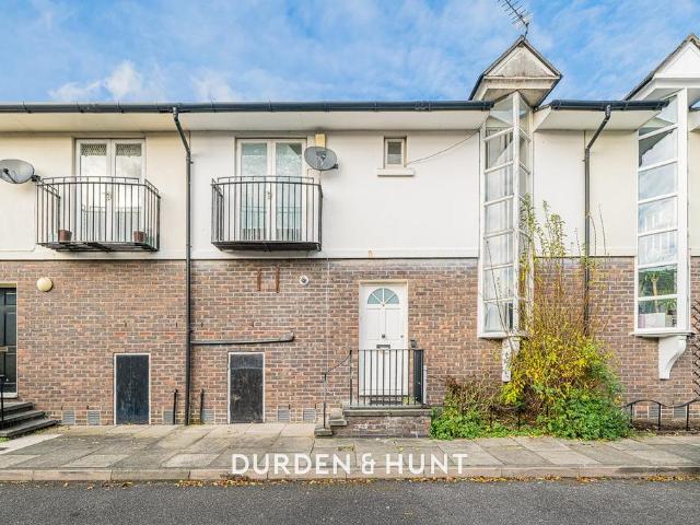 9 Chichester Way, Cubitt Town, London, E14 3EG, United Kingdom | 2 bed townhouse for rent #137467938 | Rentberry