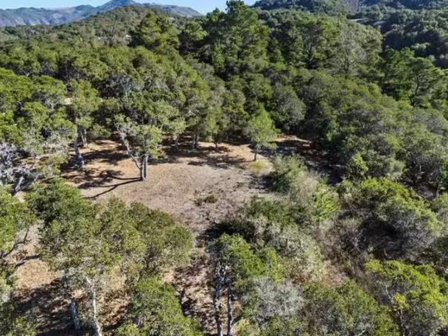 9 CORRAL RUN, CARMEL, CA 93923
