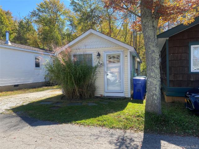 9 Cottage Pl, North Salem, NY 10560 | MLS #920244