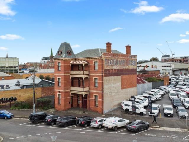 9 Creswick Road, Ballarat