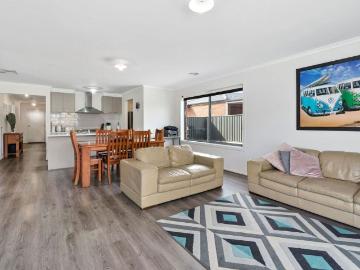 9 Cromie Street, Miners Rest