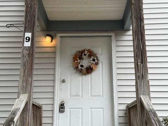 9 Croatan Court