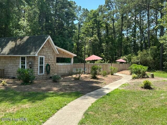 9 Croatan Court