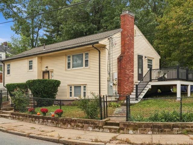 9 Crossman St, Boston, MA 02126