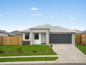 9 Duke Road, Logan Reserve